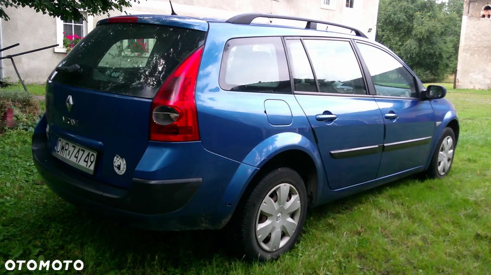 Renault Megane 1.6 16V Dynamique - 3