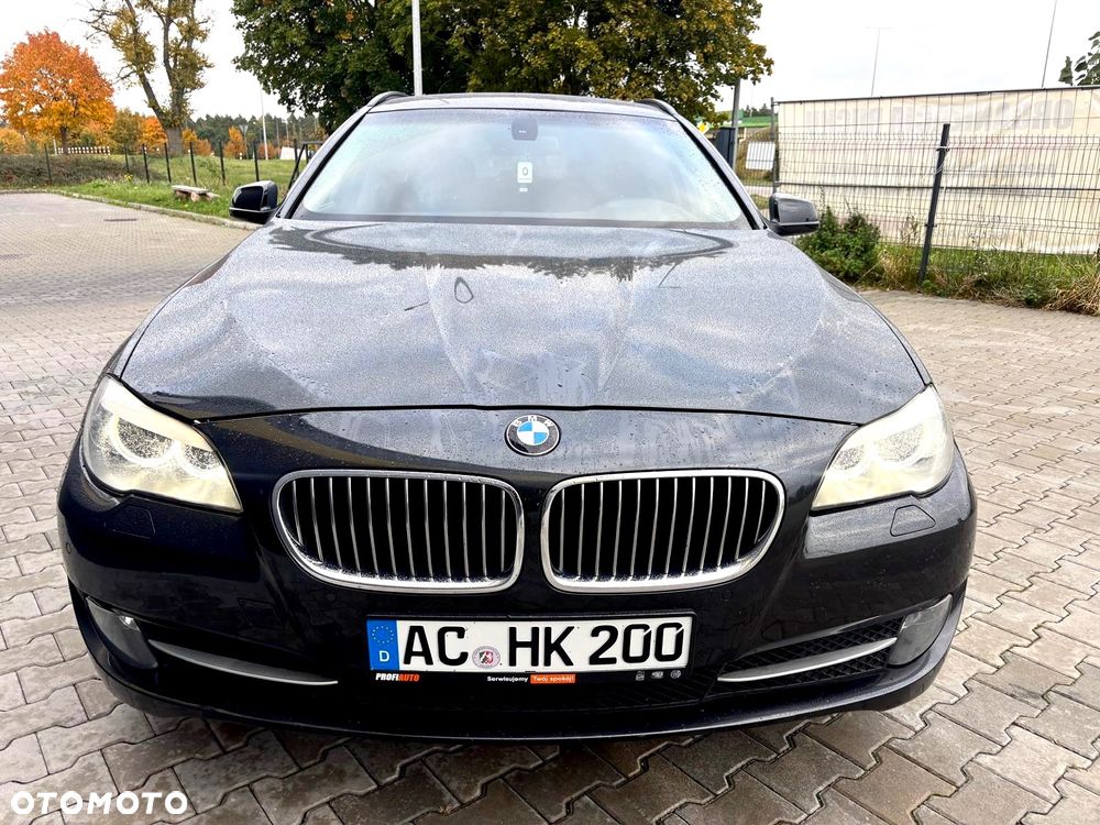 BMW Seria 5 520d Touring - 4