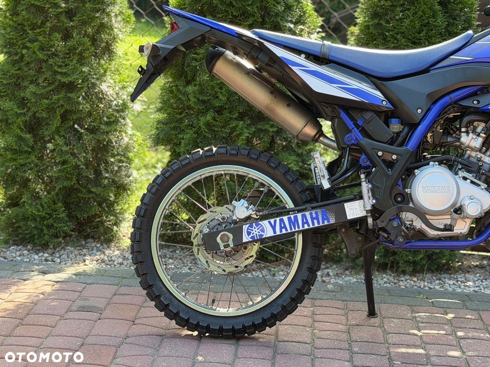 Yamaha WR - 9
