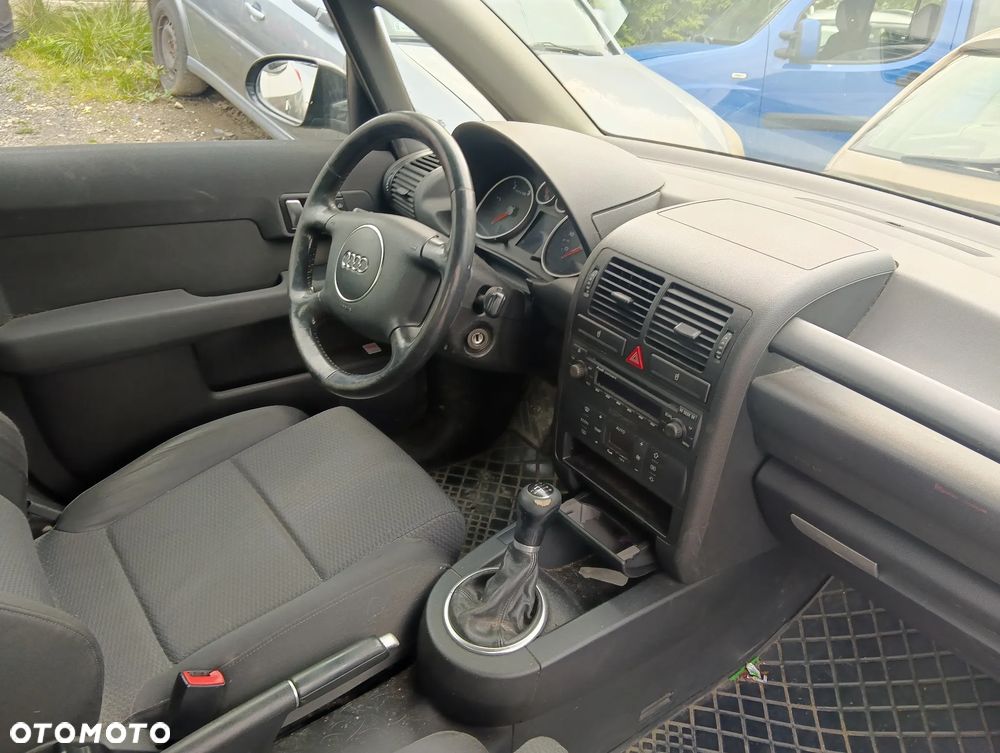 *AUDI A2* Samochód na części - 2