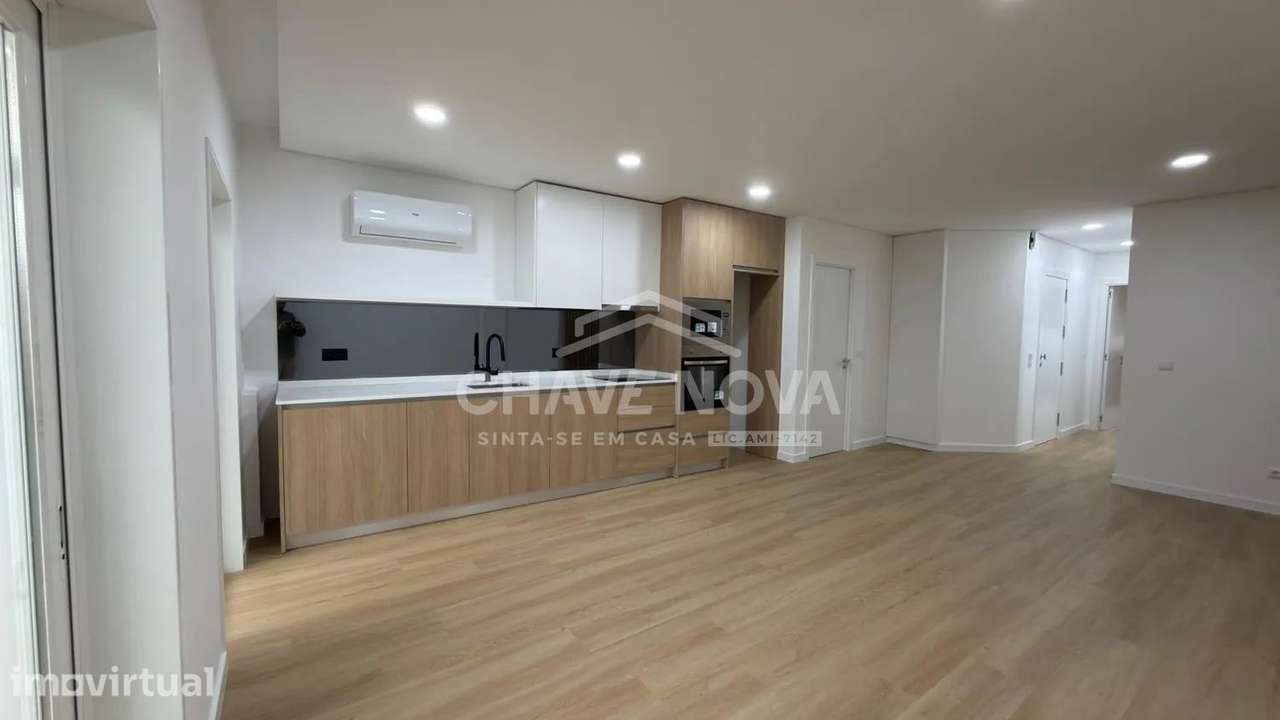 T1 Office Totalmente Renovado | A 2 Minutos da Estação das Devesas - Grande imagem: 5/19