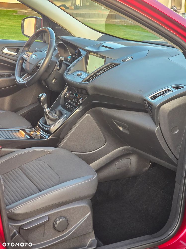 Ford Kuga 1.5 EcoBoost TITANIUM X - 12