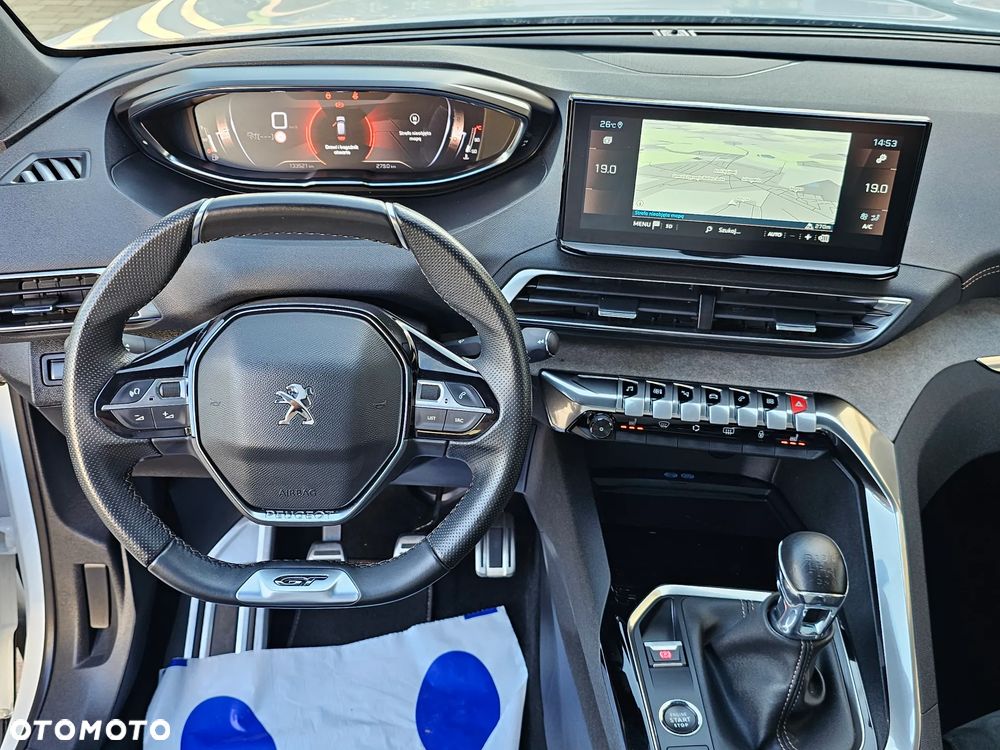 Peugeot 3008 - 26