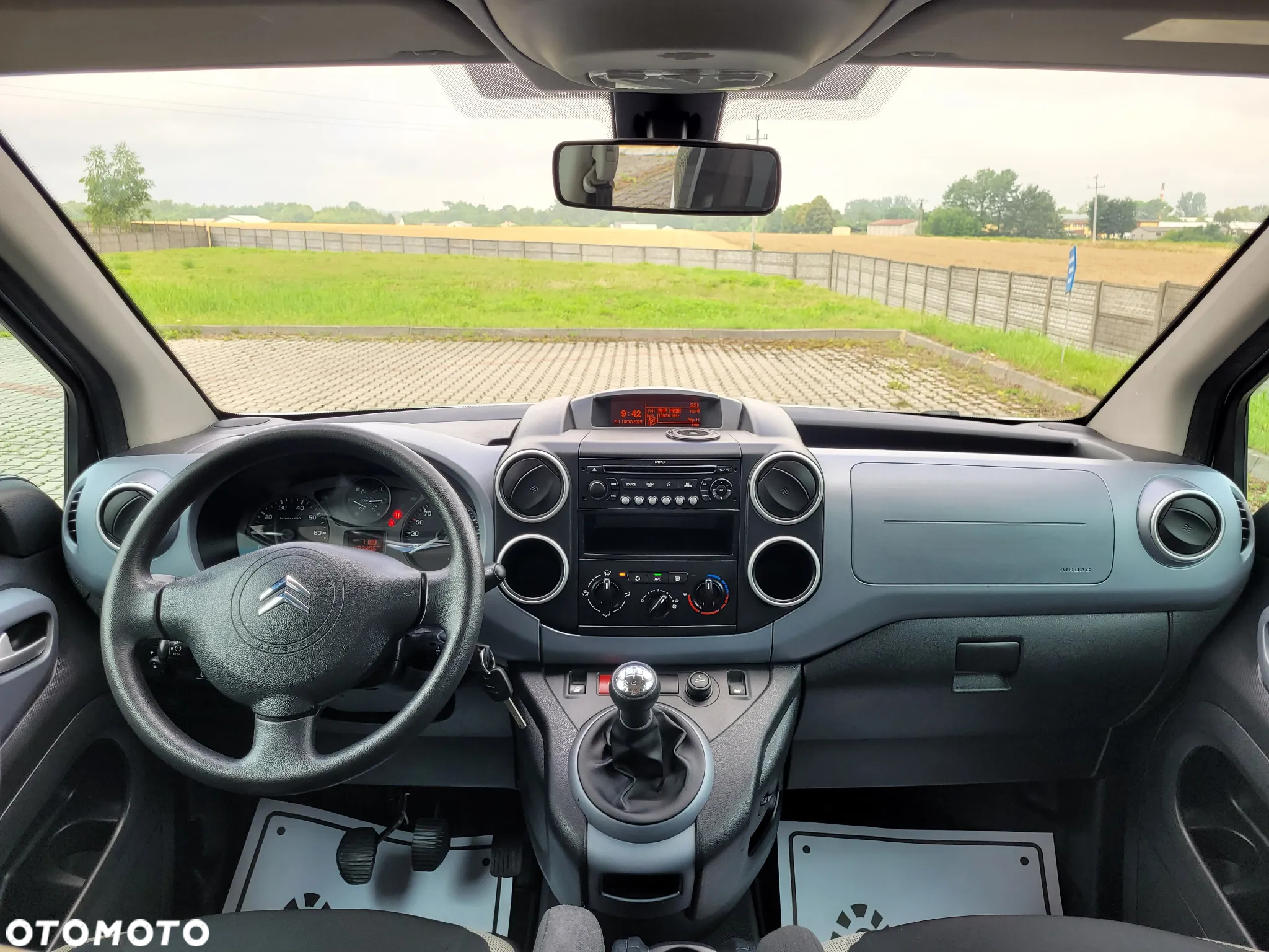 Citroën Berlingo Multispace 1.6 HDI Exclusive - 25
