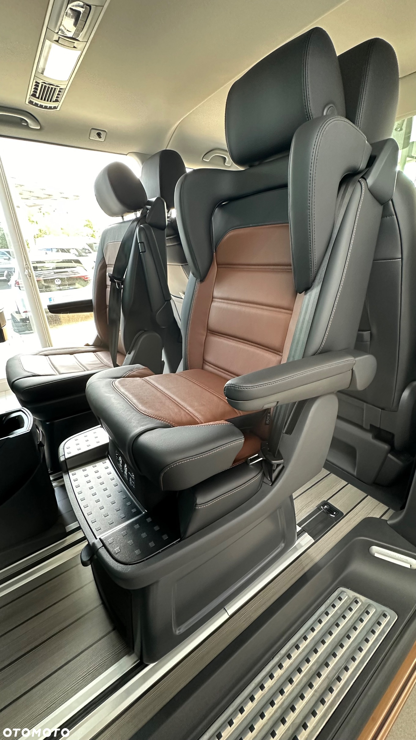 Volkswagen Multivan 6.1 2.0 TDI L1 Highline 4Motion DSG - 14