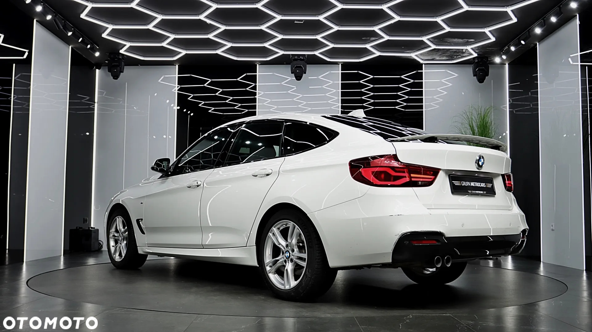 BMW 3GT 320i GPF xDrive M Sport - 10