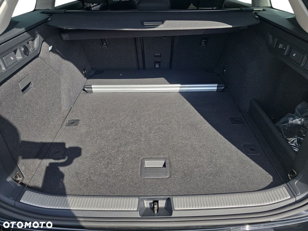Skoda Superb 2.0 TSI Selection DSG - 14