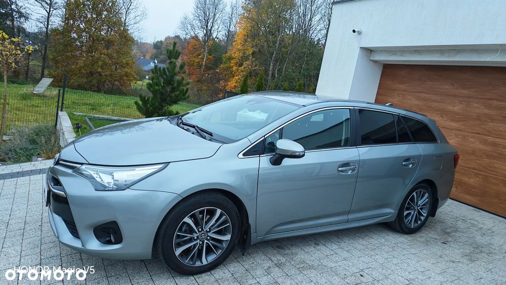 Toyota Avensis Touring Sports 1.8 Multidrive S Edition-S - 30