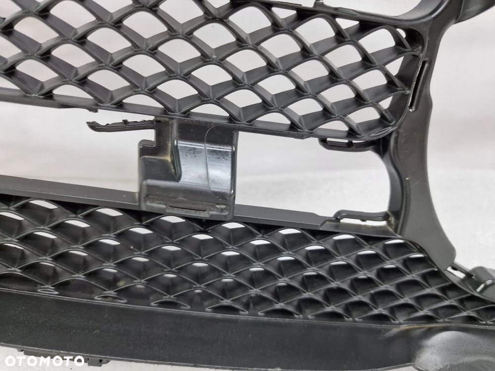 MERCEDES E-KLASSA W213 16- ATRAPA / GRILL PRZEDNI PRZÓD NA KAMERĘ , NR A213888223 , NR AUKCJI GL563/2 - 11