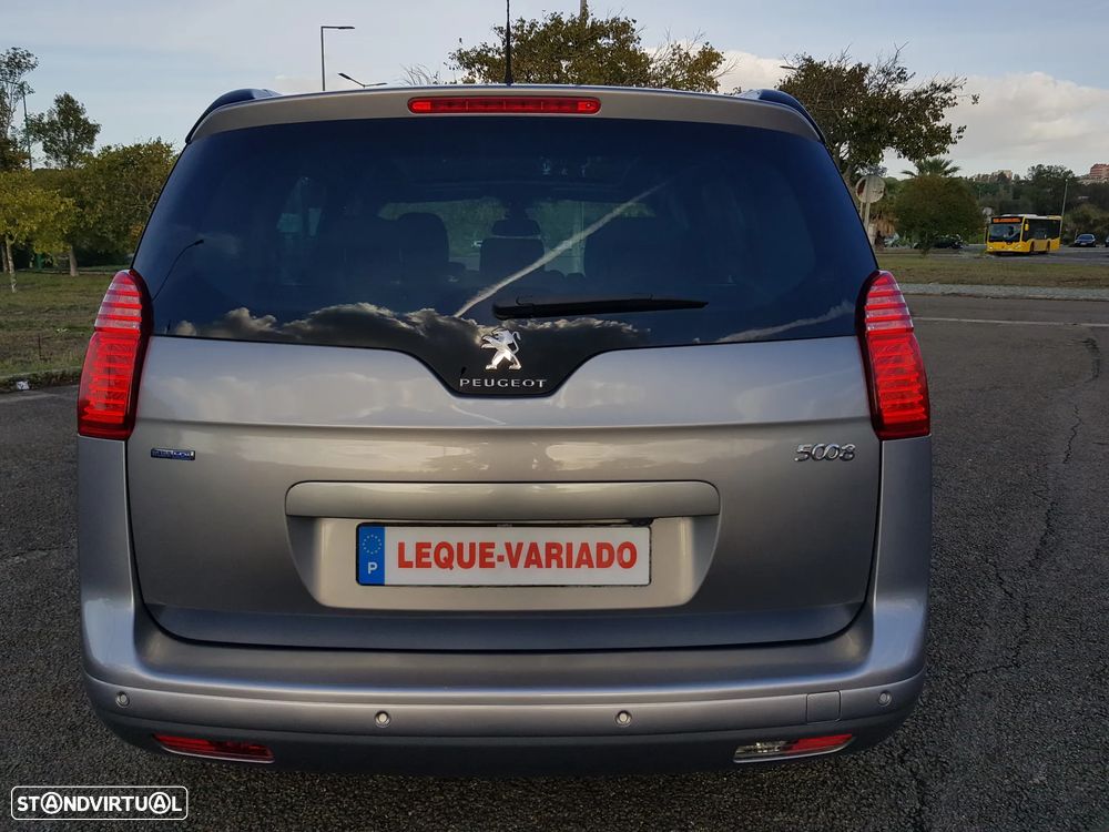 Peugeot 5008 1.6 BlueHDi Allure J17 - 10