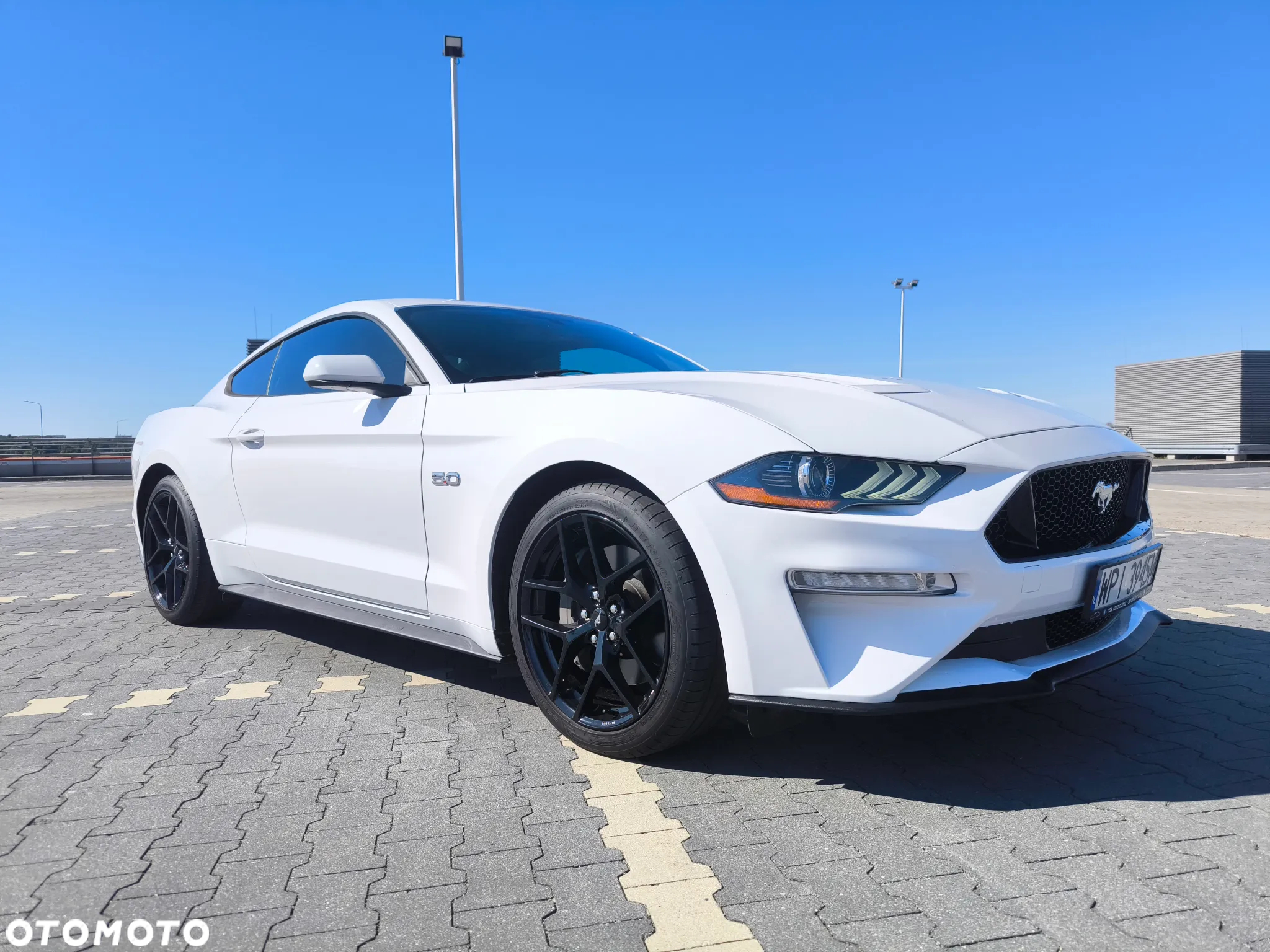 Ford Mustang - 7