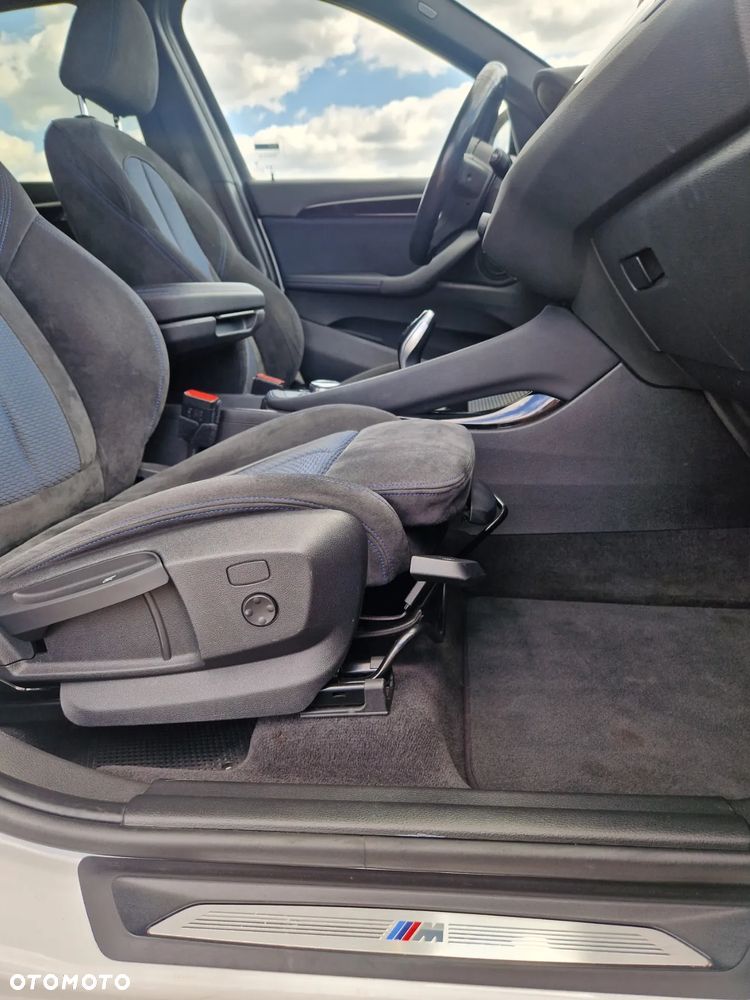 BMW X1 xDrive20d - 14