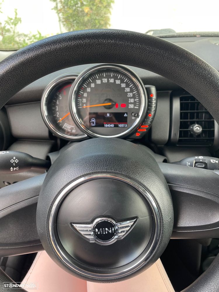 MINI 3 Portas One D Blackyard - 8