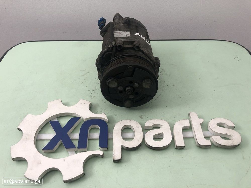 Compressor de ar condicionado VW POLO (6N2) 1.4 10.99 - 09.01 Usado REF. 8FK 351... - 4