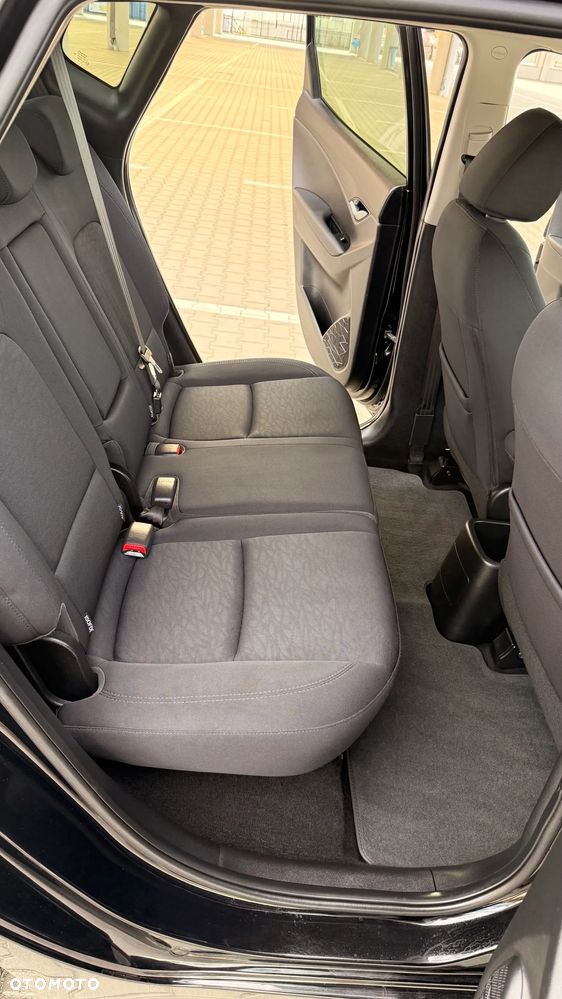 Hyundai ix20 1.4 CRDi Premium - 11