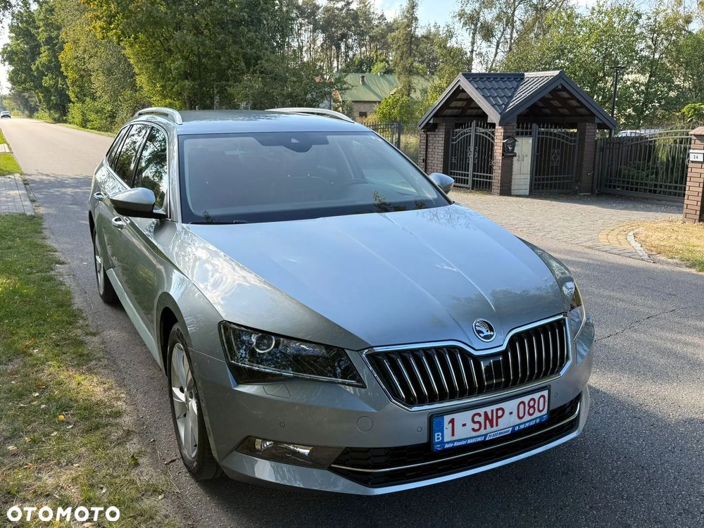 Skoda Superb 2.0 TDI 4x4 Active DSG - 24