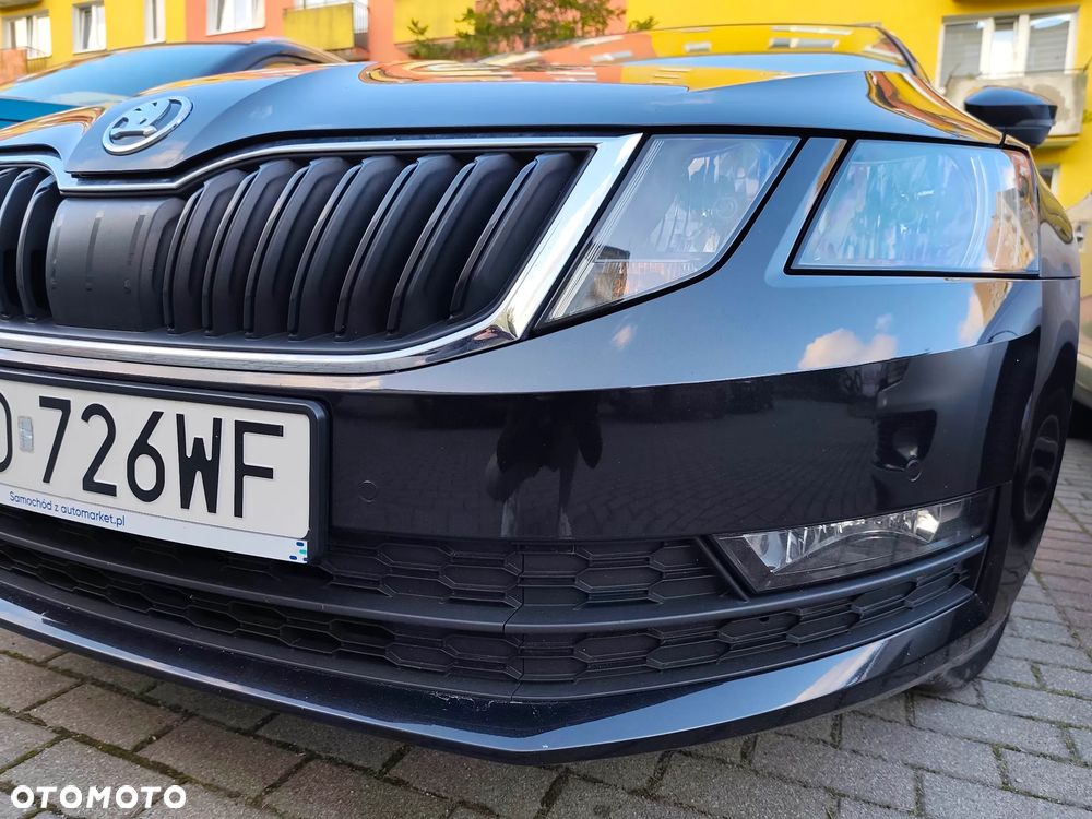 Skoda Octavia 1.6 TDI SCR Ambition - 4