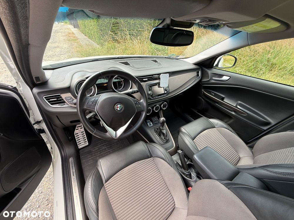 Alfa Romeo Giulietta 1.4 TB MultiAir Exclusive TCT - 10