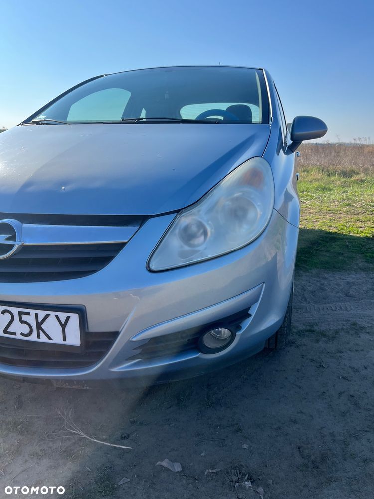 Opel Corsa 1.4 16V Enjoy - 12