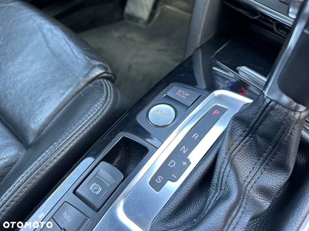 Audi A6 Avant 3.0 TDI DPF quattro tiptronic - 38