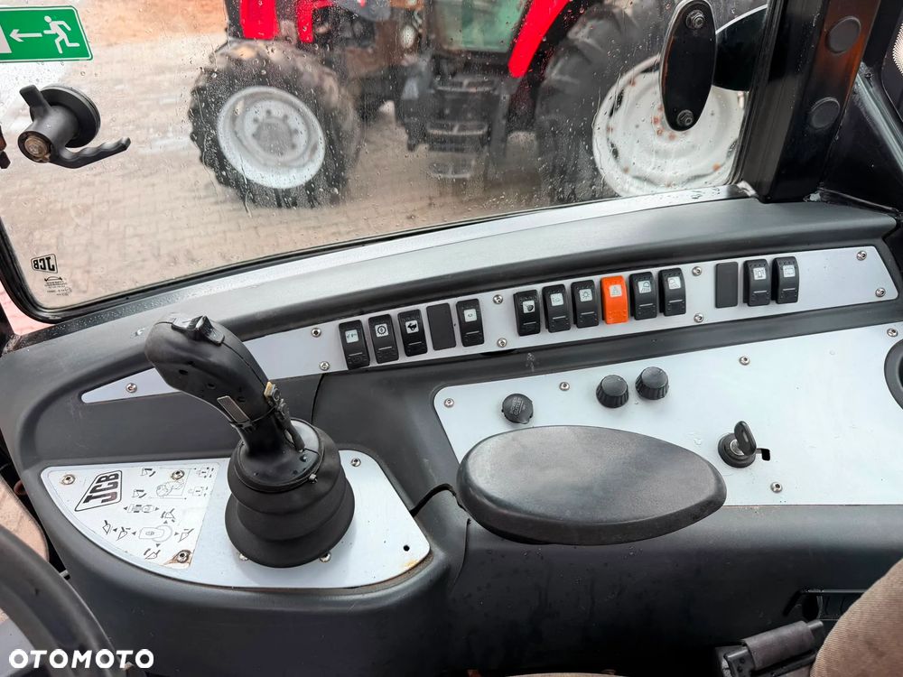 JCB 409 - 28