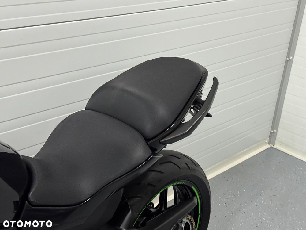 Kawasaki ER - 20
