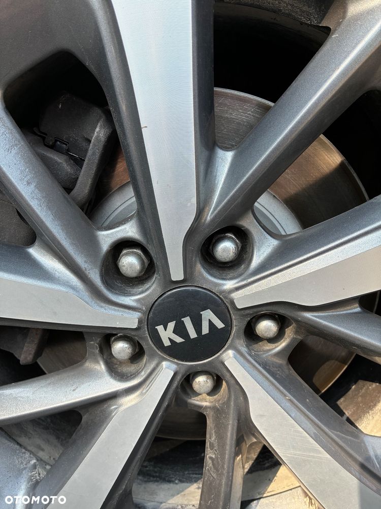 Kia Sorento 2.0 CRDI M - 29