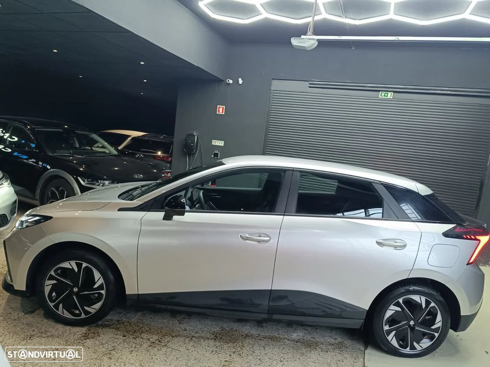 MG MG4 4 Luxury 64 kWh - 19