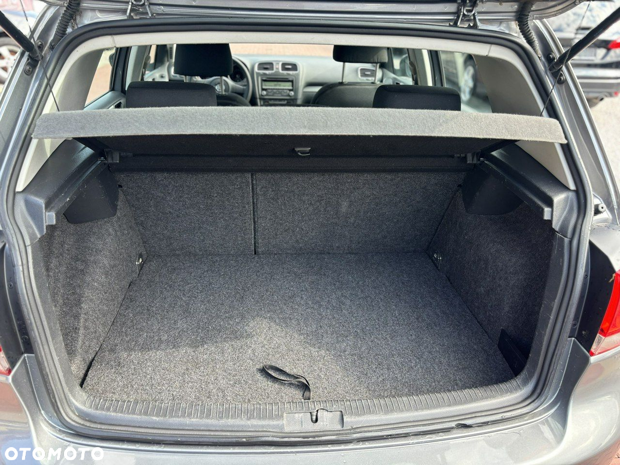 Volkswagen Golf - 20