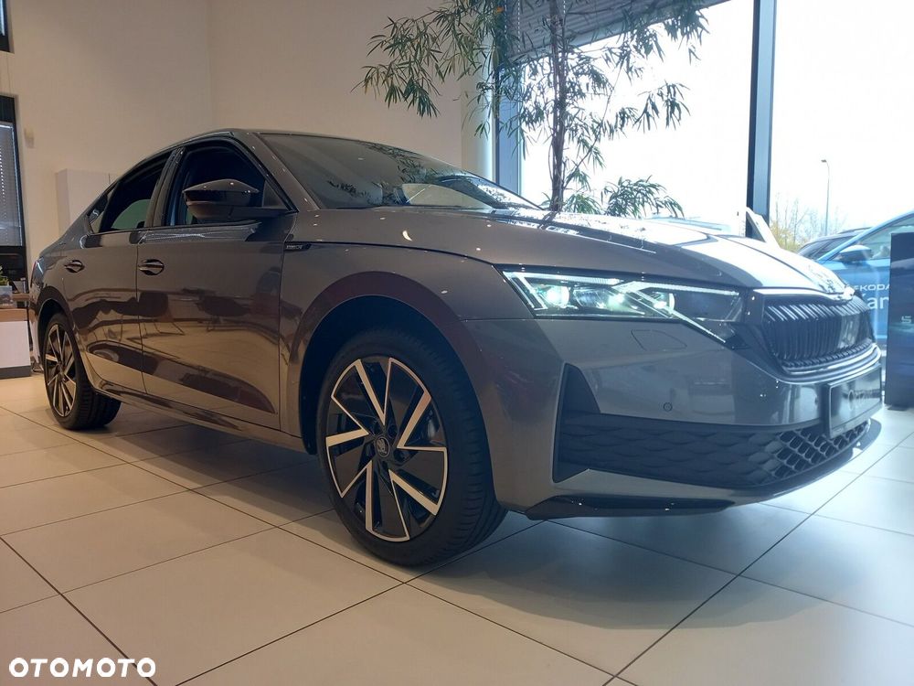 Skoda Octavia 1.5 TSI ACT Sportline - 2