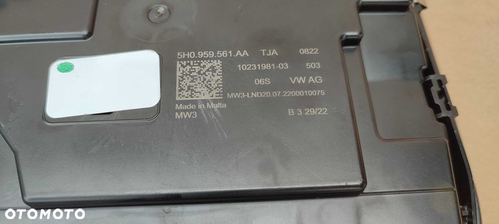 VW Golf VIII 8 5H0 lampka podsufitki wnętrza podświetlenie - 6