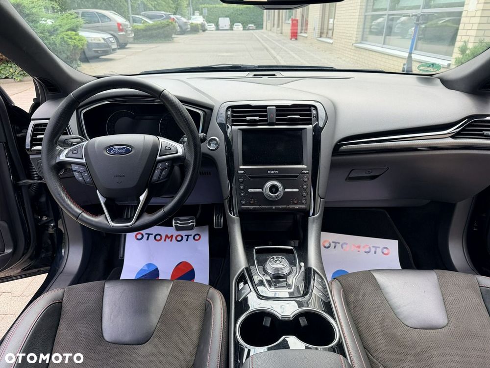 Ford Mondeo - 25