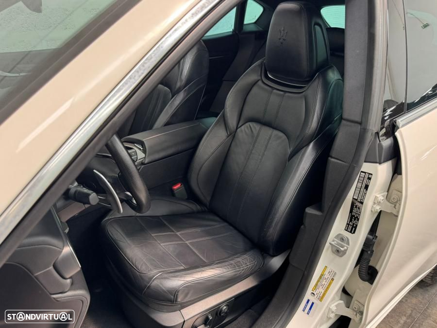 Maserati Levante S Q4 - 18