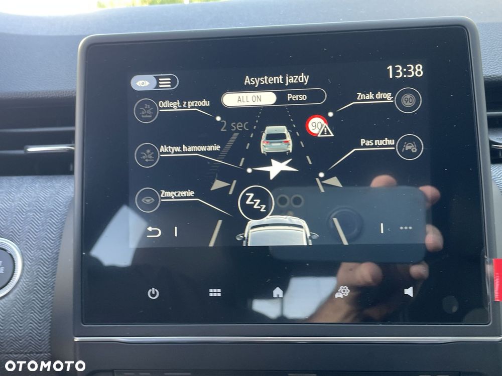 Renault Clio - 26