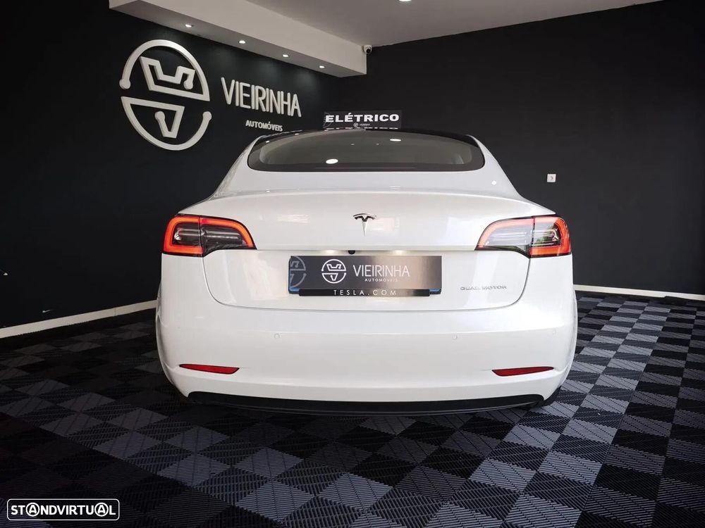 Tesla Model 3 Long Range Tração Integral - 18