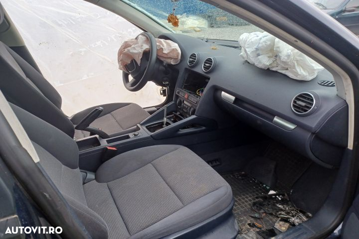 Bara fata Audi A3 8P/8PA (facelift)  [din 2004 pana  2008] seria Sportback hatchback 5-usi 1.9 TDI - 10