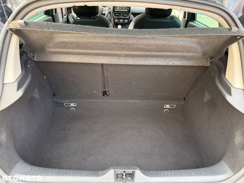 Renault Clio 0.9 TCe Limited - 36