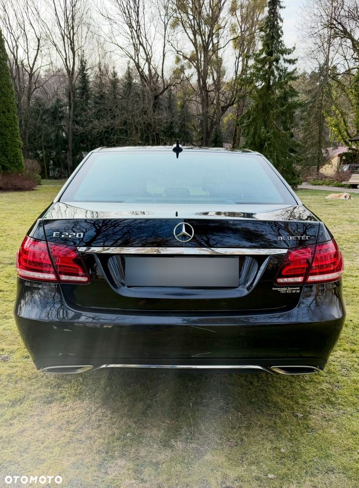 Mercedes-Benz Klasa E 220 BlueTEC 4-Matic Classic - 4