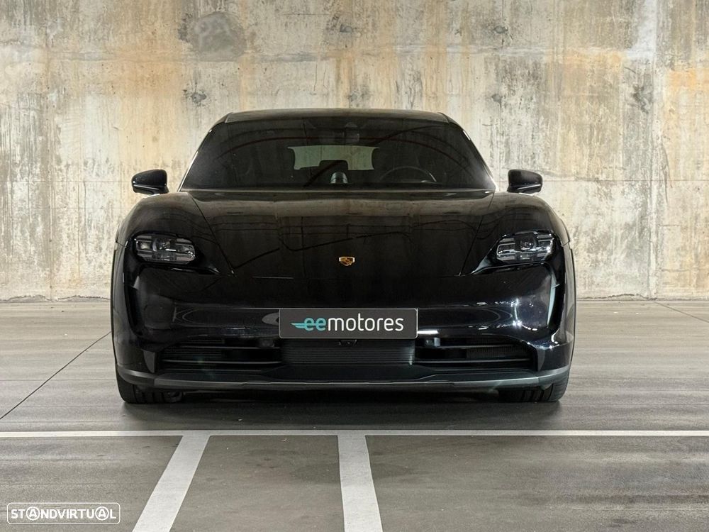 Porsche Taycan Cross Turismo - 4