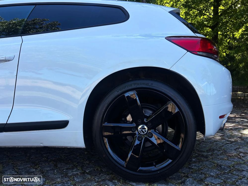 VW Scirocco 2.0 TDI Sport - 17