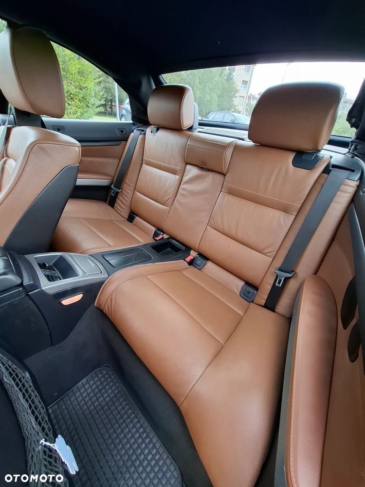 BMW Seria 3 325i Cabrio - 3