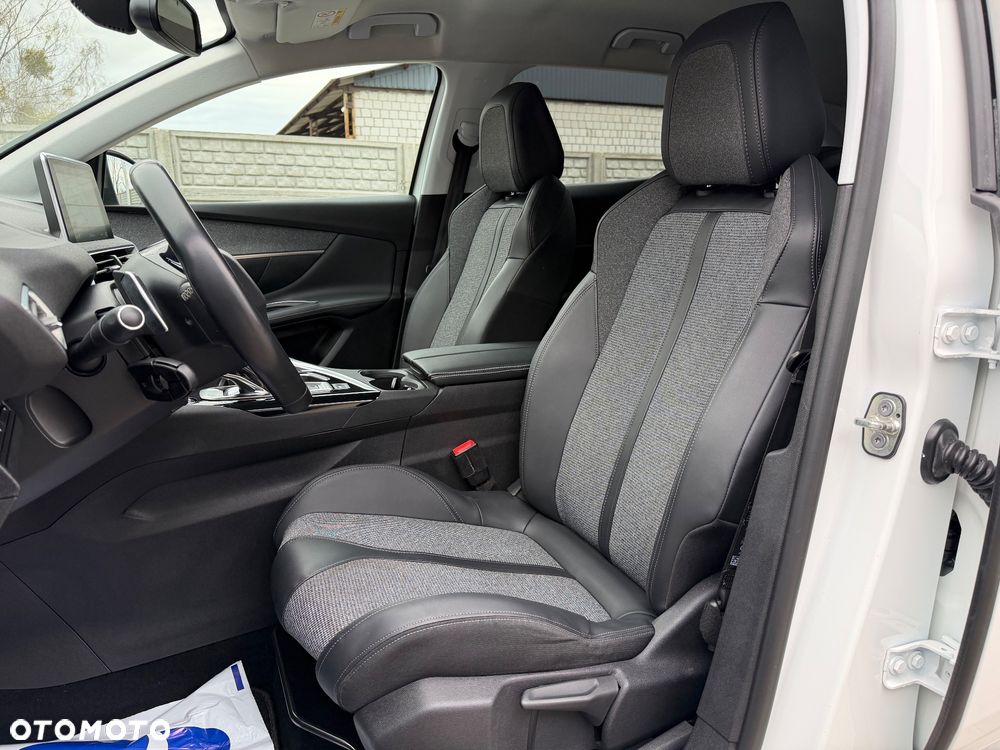 Peugeot 3008 PureTech 130 Stop & Start EAT6 Allure - 18