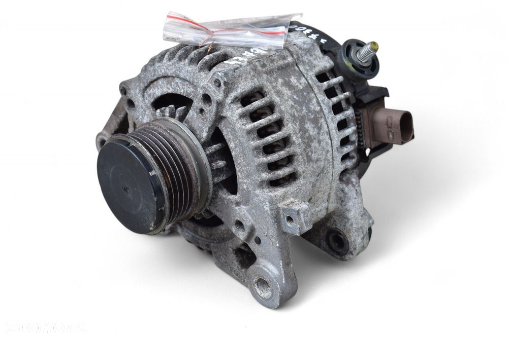Alternator HYUNDAI i30 II KIA PRO CEED II 1.6 1.7 CRDI 37300-2A700 - 1
