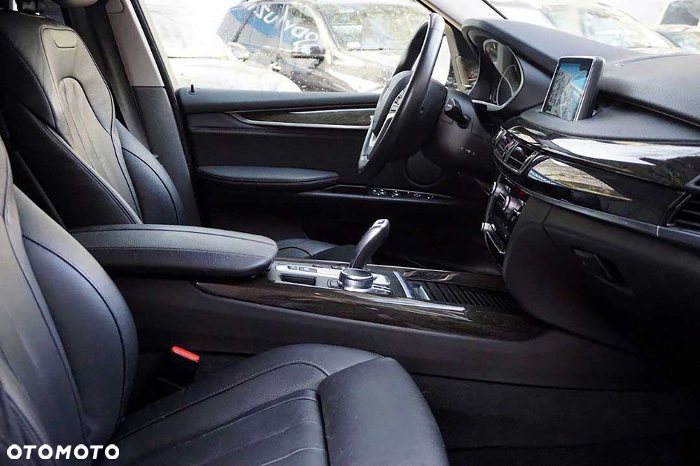 BMW X5 - 15