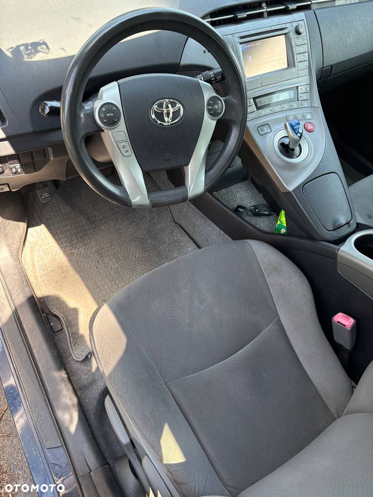 Toyota Prius 2013 photo 4