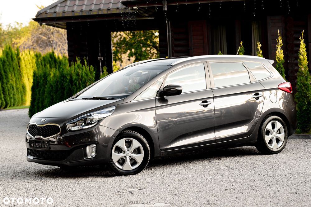 Kia Carens 1.7 CRDi L 7os - 3