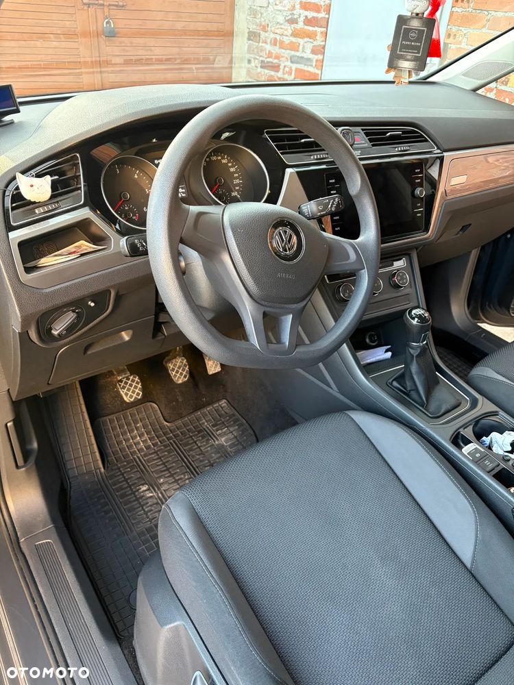 Volkswagen Touran 1.6 TDI BMT SCR Trendline - 6