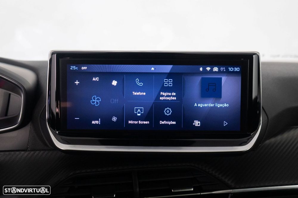 Peugeot 2008 1.2 Hybrid Allure e-DCS6 - 22