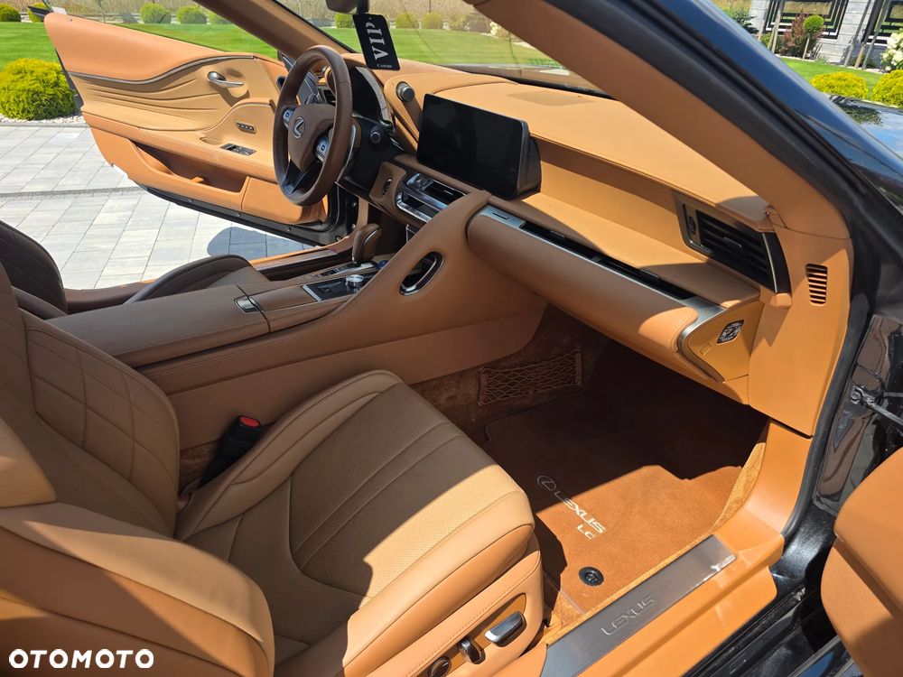 Lexus LC 500 Superturismo - 20