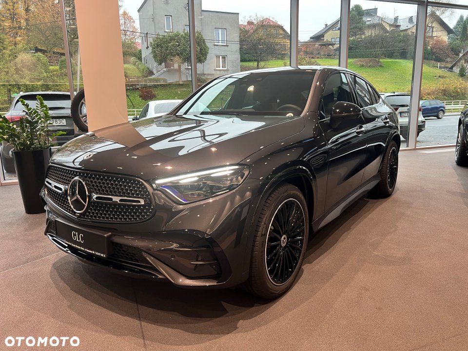 Mercedes-Benz GLC - 1